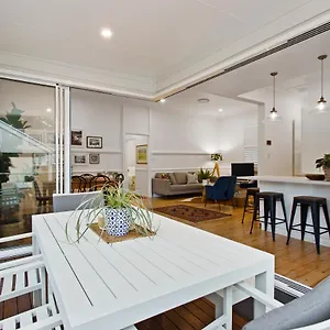  Holiday home Sierra - A Homely Space, Superb Location